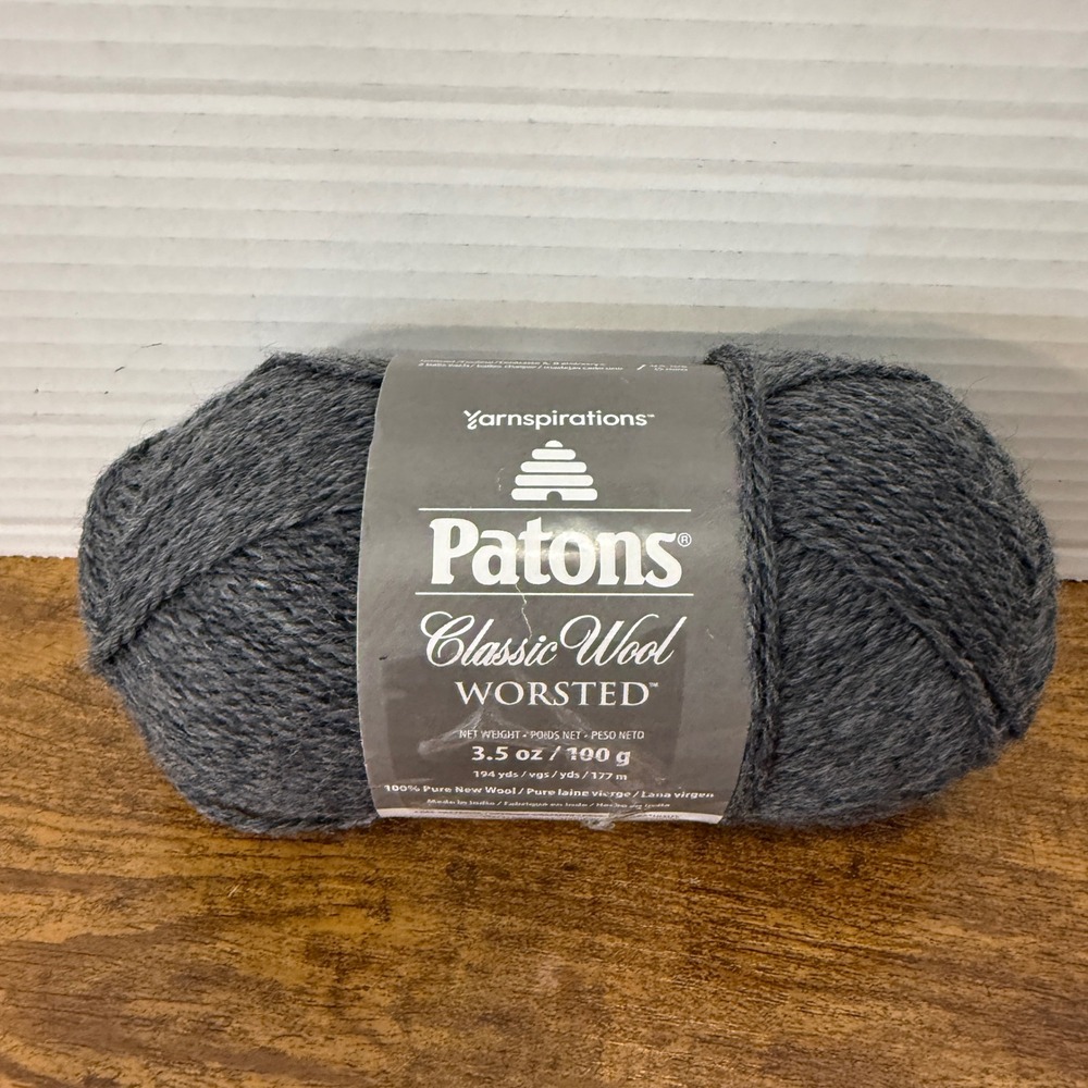 Patons Classic Wool Worsted Yarn Dark Gray 100% Pure 3.5oz 100g Crochet Kniting